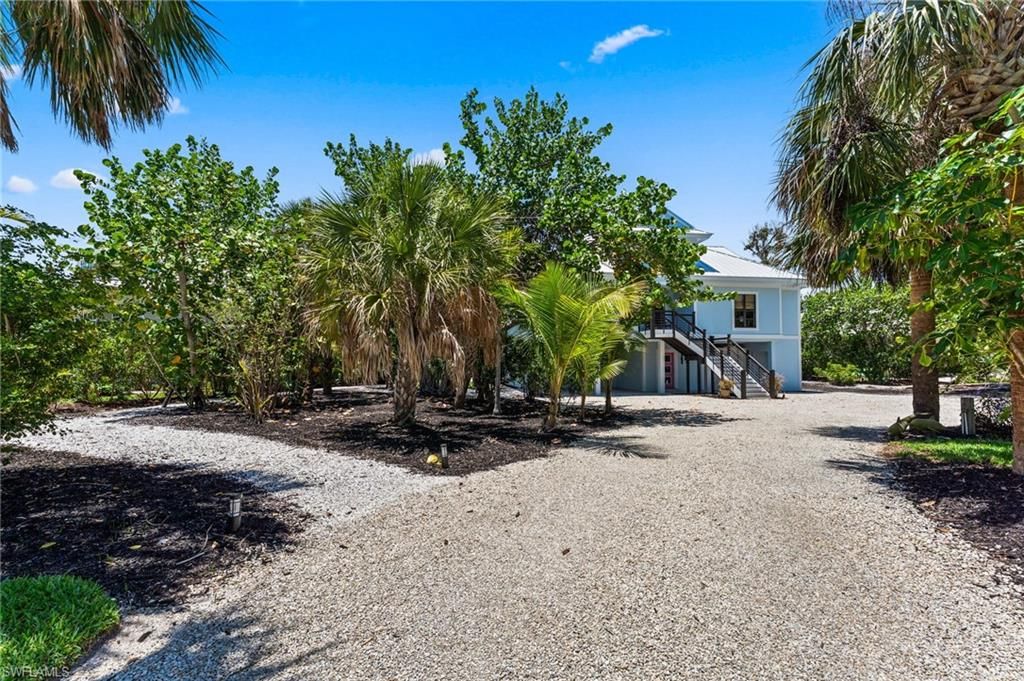 419 Lighthouse WAY, SANIBEL, FL 33957 — photo 2