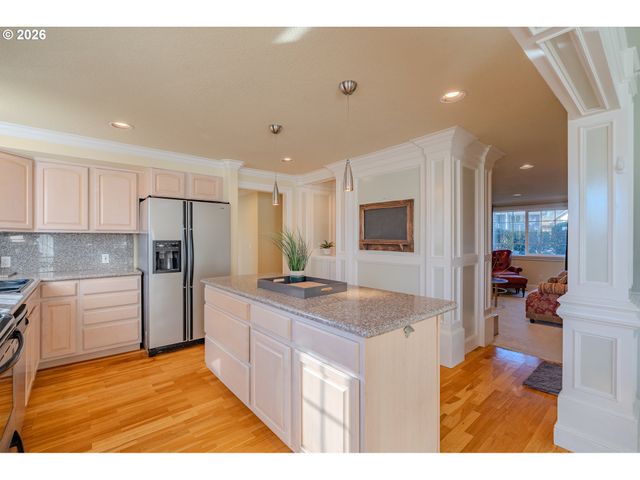 1221 Ne 103RD Ct, Vancouver, WA 98664