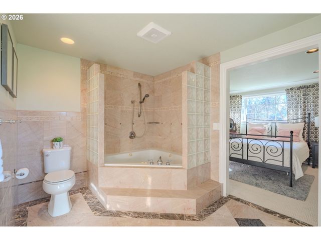 1221 Ne 103RD Ct, Vancouver, WA 98664