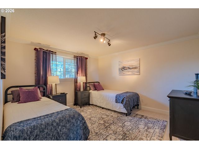 1221 Ne 103RD Ct, Vancouver, WA 98664