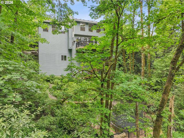 3322 Sw EVERGREEN Ter, Portland, OR 97205