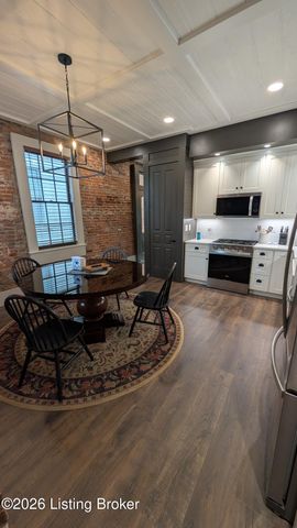 604 Mulberry St, Madison, IN 47250