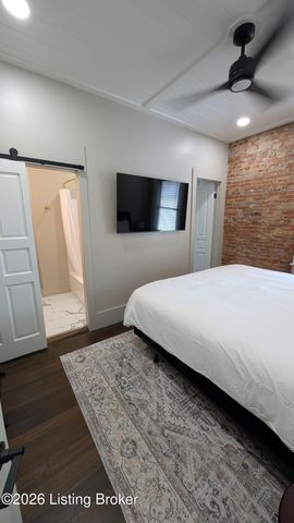 604 Mulberry St, Madison, IN 47250