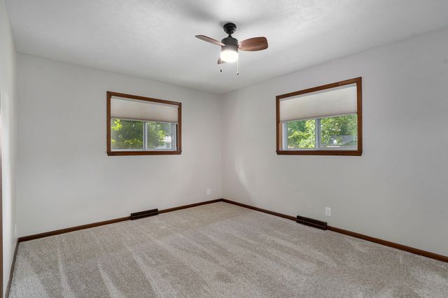 2736 E Madison Street, Springfield, MO 65802