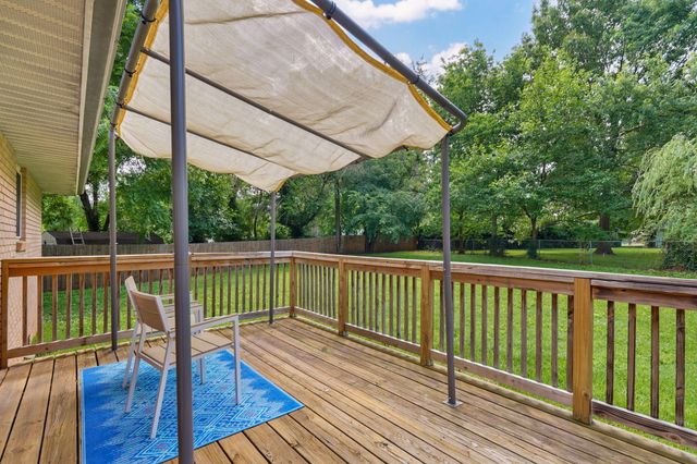 2736 E Madison Street, Springfield, MO 65802