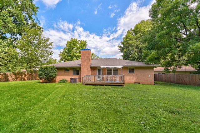 2736 E Madison Street, Springfield, MO 65802
