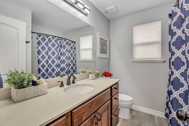 1821 E WHITETAIL WAY, Layton, UT 84040