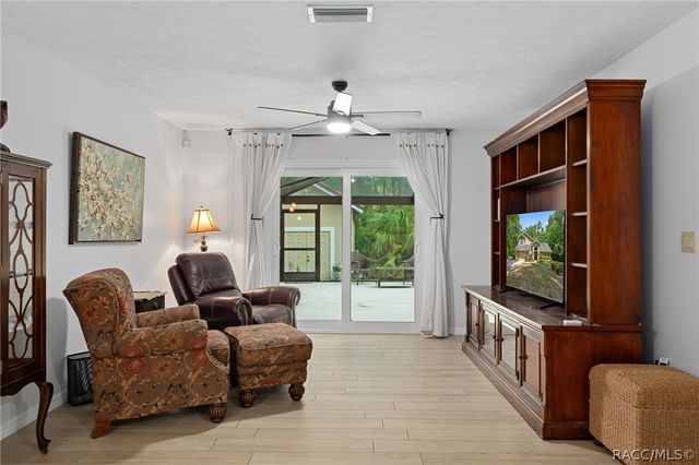 2853 W Sunrise Street, Lecanto, FL 34461