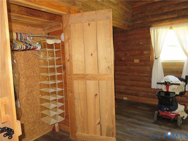 3300 Vaidens Ct, Lanexa, VA 23089