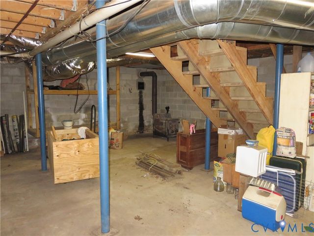 3300 Vaidens Ct, Lanexa, VA 23089