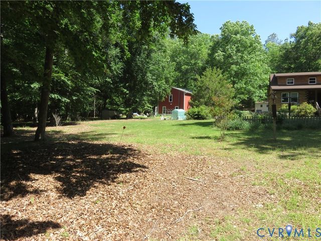 3300 Vaidens Ct, Lanexa, VA 23089