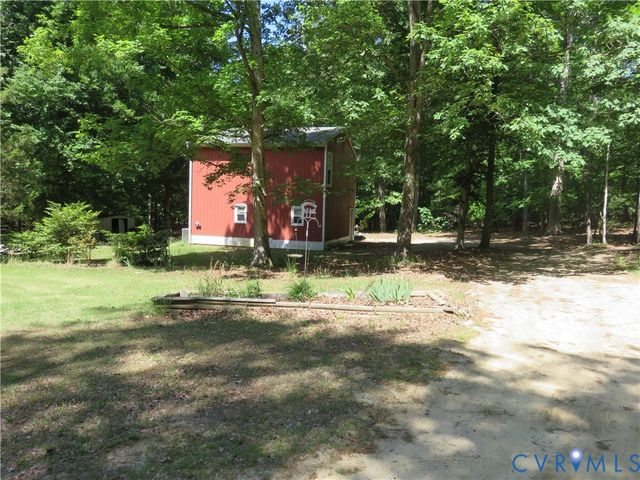3300 Vaidens Ct, Lanexa, VA 23089