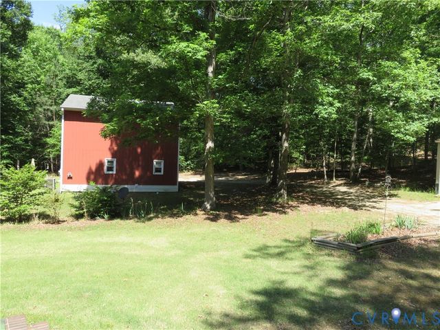 3300 Vaidens Ct, Lanexa, VA 23089