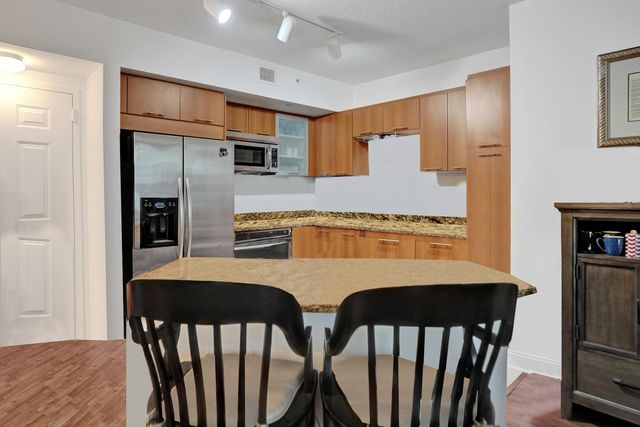 510 NW 84th Avenue 420, Plantation, FL 33324