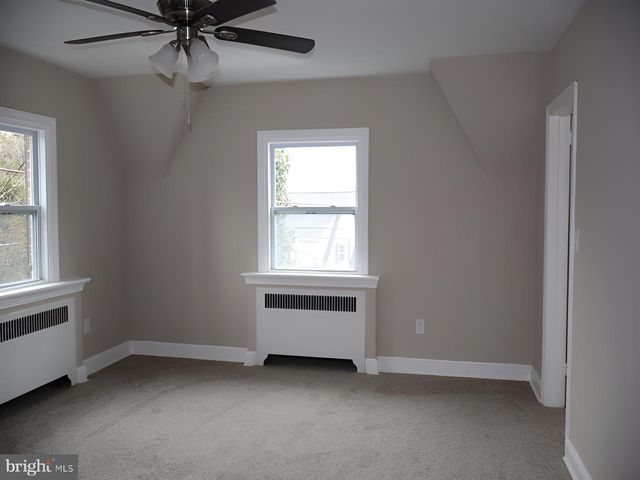 1516 SURREY LN, Wynnewood, PA 19096