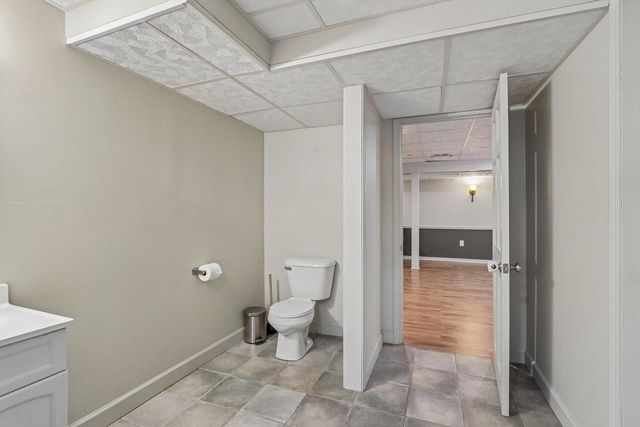 S76W23210 Woodland COURT, Big Bend, WI 53103
