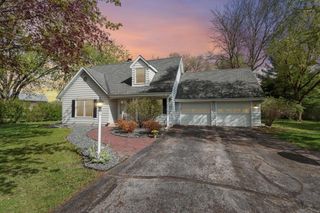 S76W23210 Woodland COURT, Big Bend, WI 53103