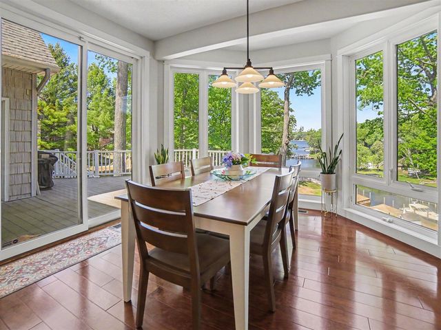 5628 W Longbridge Road, Pentwater, MI 49449