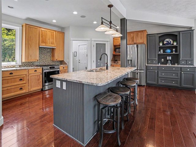 5628 W Longbridge Road, Pentwater, MI 49449