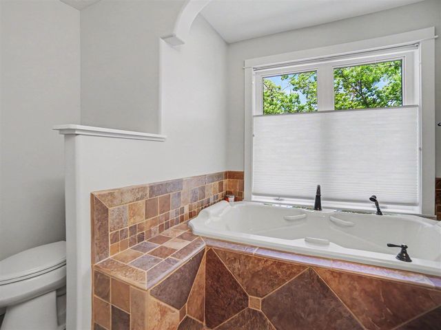 5628 W Longbridge Road, Pentwater, MI 49449