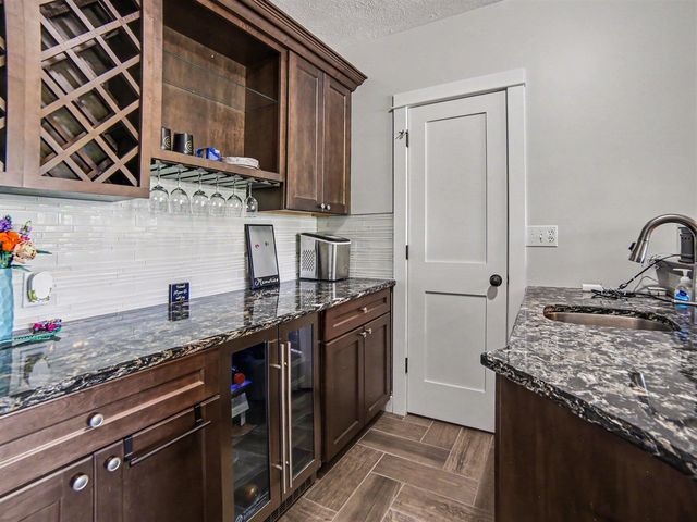 5628 W Longbridge Road, Pentwater, MI 49449