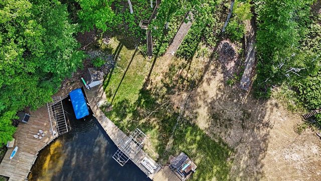 5628 W Longbridge Road, Pentwater, MI 49449
