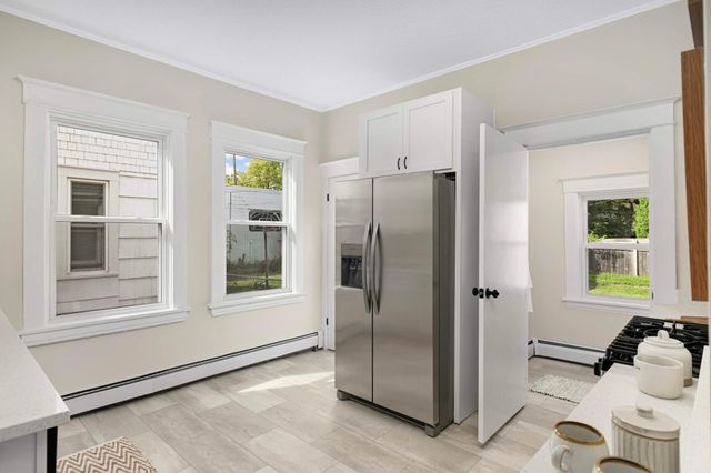 1149 Selby Avenue, Saint Paul, MN 55104