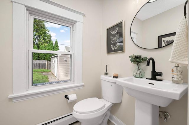 1149 Selby Avenue, Saint Paul, MN 55104