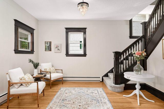 1149 Selby Avenue, Saint Paul, MN 55104