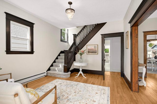 1149 Selby Avenue, Saint Paul, MN 55104