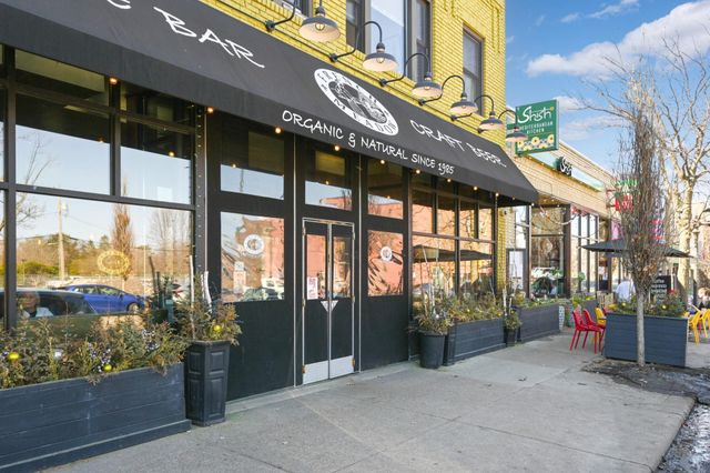 1149 Selby Avenue, Saint Paul, MN 55104