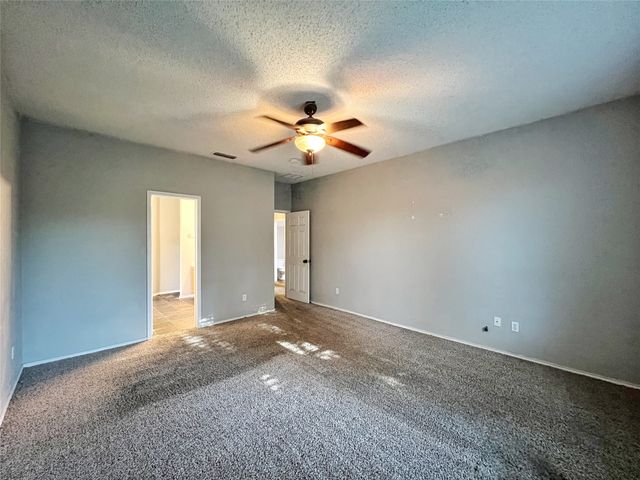 3944 Silver Springs Drive, Fort Worth, TX 76123