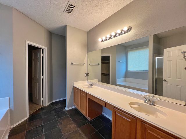 3944 Silver Springs Drive, Fort Worth, TX 76123