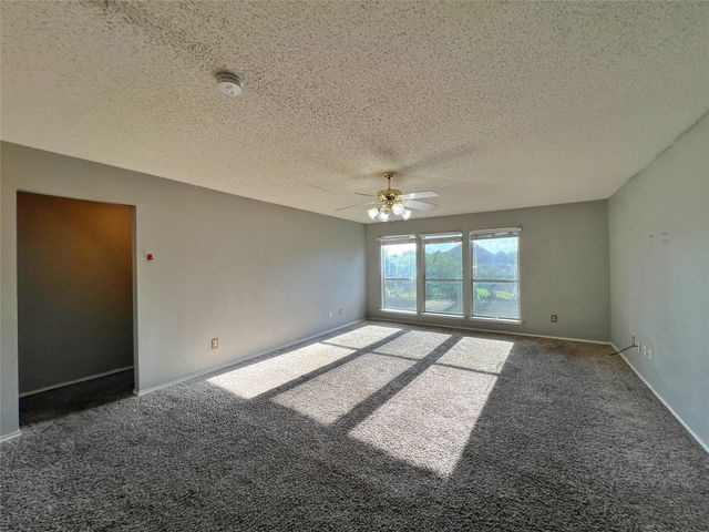 3944 Silver Springs Drive, Fort Worth, TX 76123