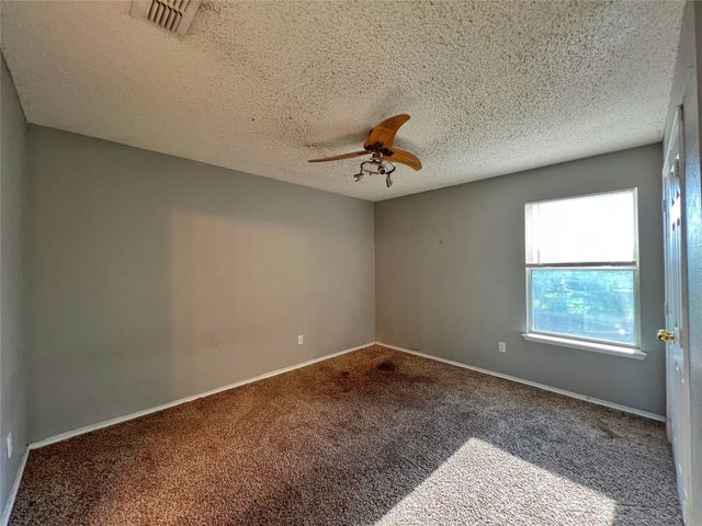 3944 Silver Springs Drive, Fort Worth, TX 76123
