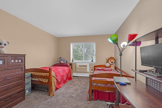 1311 S Finley Road 316, Lombard, IL 60148