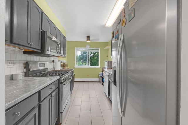 1311 S Finley Road 316, Lombard, IL 60148