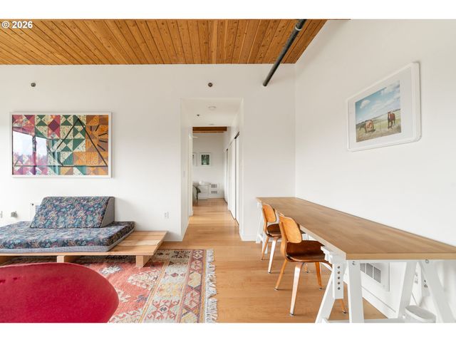 2373 Se 44TH Ave 302, Portland, OR 97215