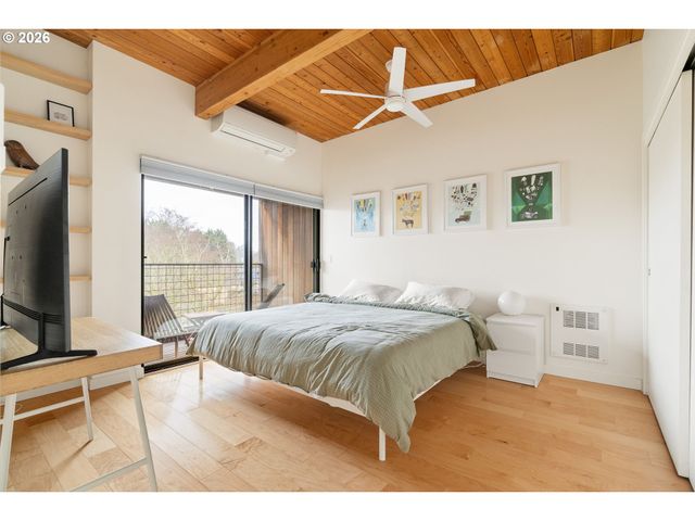 2373 Se 44TH Ave 302, Portland, OR 97215