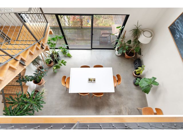 2373 Se 44TH Ave 302, Portland, OR 97215