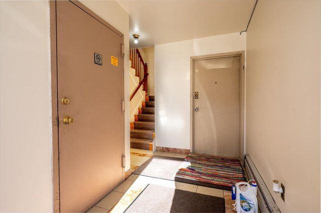 2873 Roebling Avenue, Bronx, NY 10461