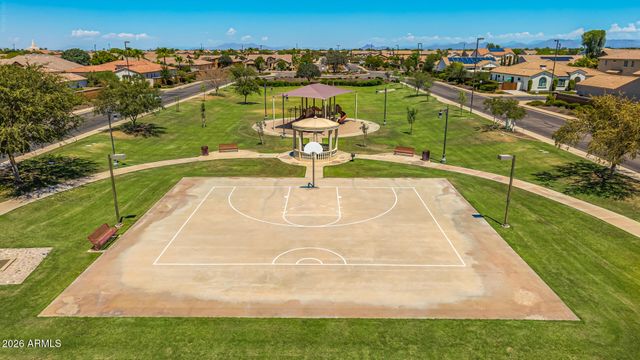 2855 E WARBLER Road, Gilbert, AZ 85297