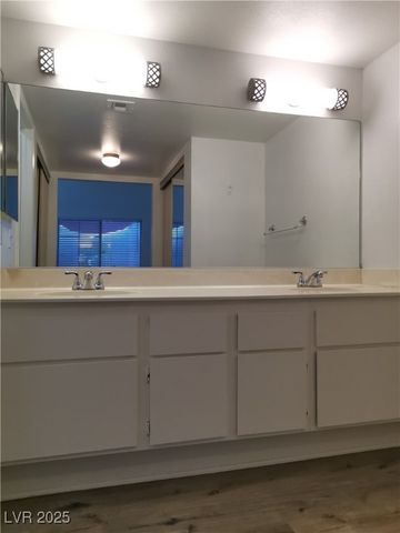 8229 Willeta Avenue, Las Vegas, NV 89145