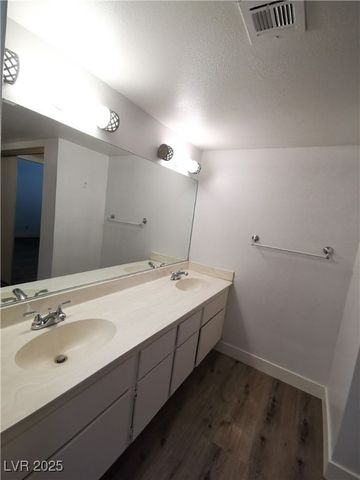 8229 Willeta Avenue, Las Vegas, NV 89145