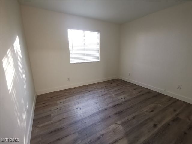 8229 Willeta Avenue, Las Vegas, NV 89145