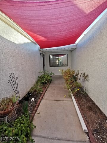 8229 Willeta Avenue, Las Vegas, NV 89145