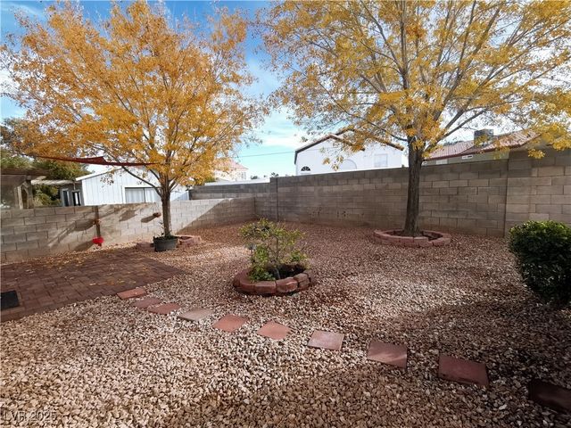 8229 Willeta Avenue, Las Vegas, NV 89145