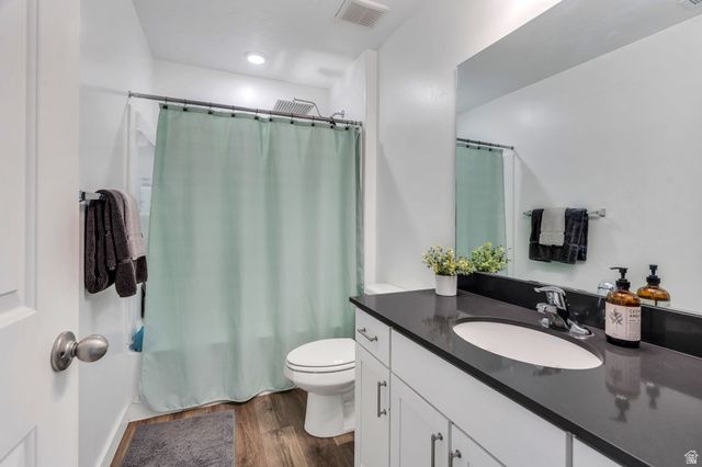 1082 E DORY BOAT RD, Saratoga Springs, UT 84045