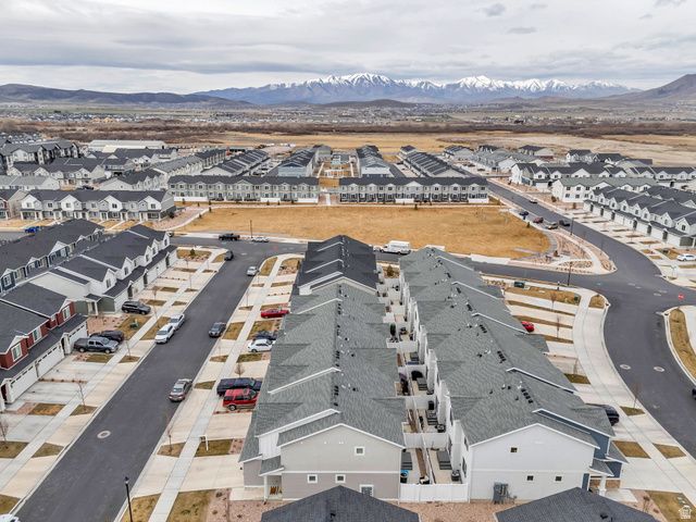 1082 E DORY BOAT RD, Saratoga Springs, UT 84045