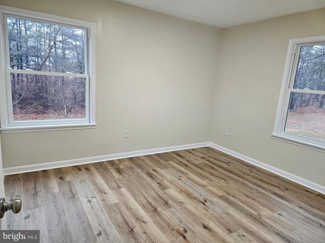 226 PEACH GROVE LN, Clear Brook, VA 22624